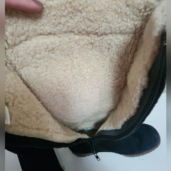 UGG Australia Boome - Picture 2 of 9